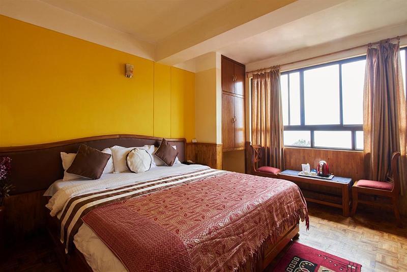 Jain Group Hotel Royal Residency Ґанґток Екстер'єр фото