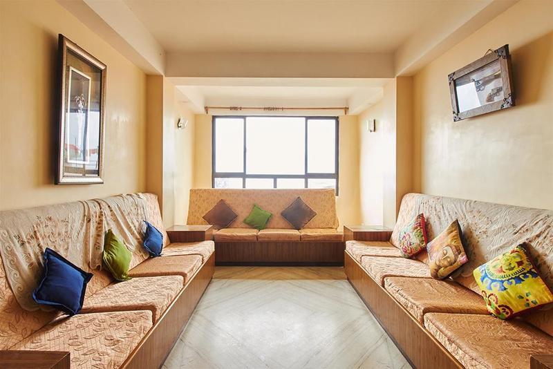 Jain Group Hotel Royal Residency Ґанґток Екстер'єр фото
