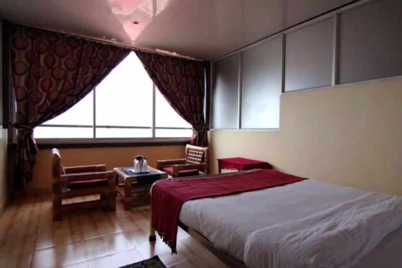 Jain Group Hotel Royal Residency Ґанґток Екстер'єр фото