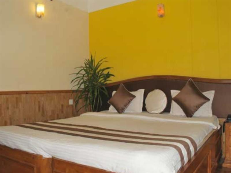 Jain Group Hotel Royal Residency Ґанґток Екстер'єр фото